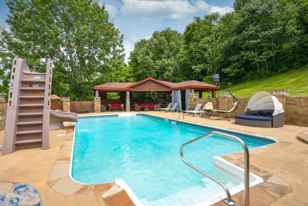 Вилла NEW Outdoor Oasis Pool, Hot Tub, Firepl, 6 bedr Франклин Экстерьер фото